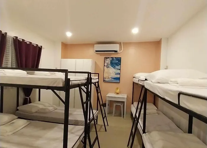 Primerose Residences - Near Mactan-cebu International Airport Gasthof 3*